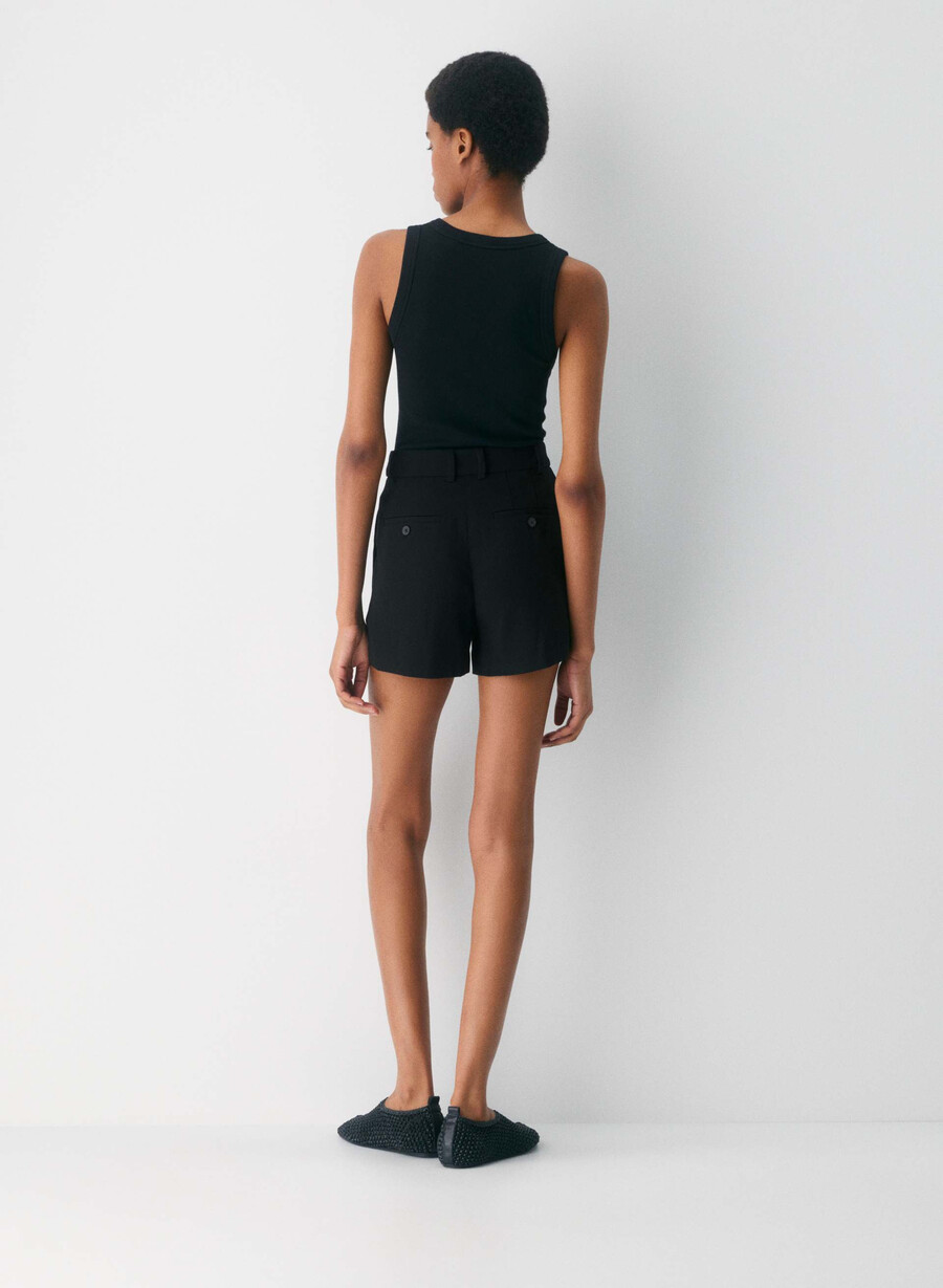 agency mini short svart