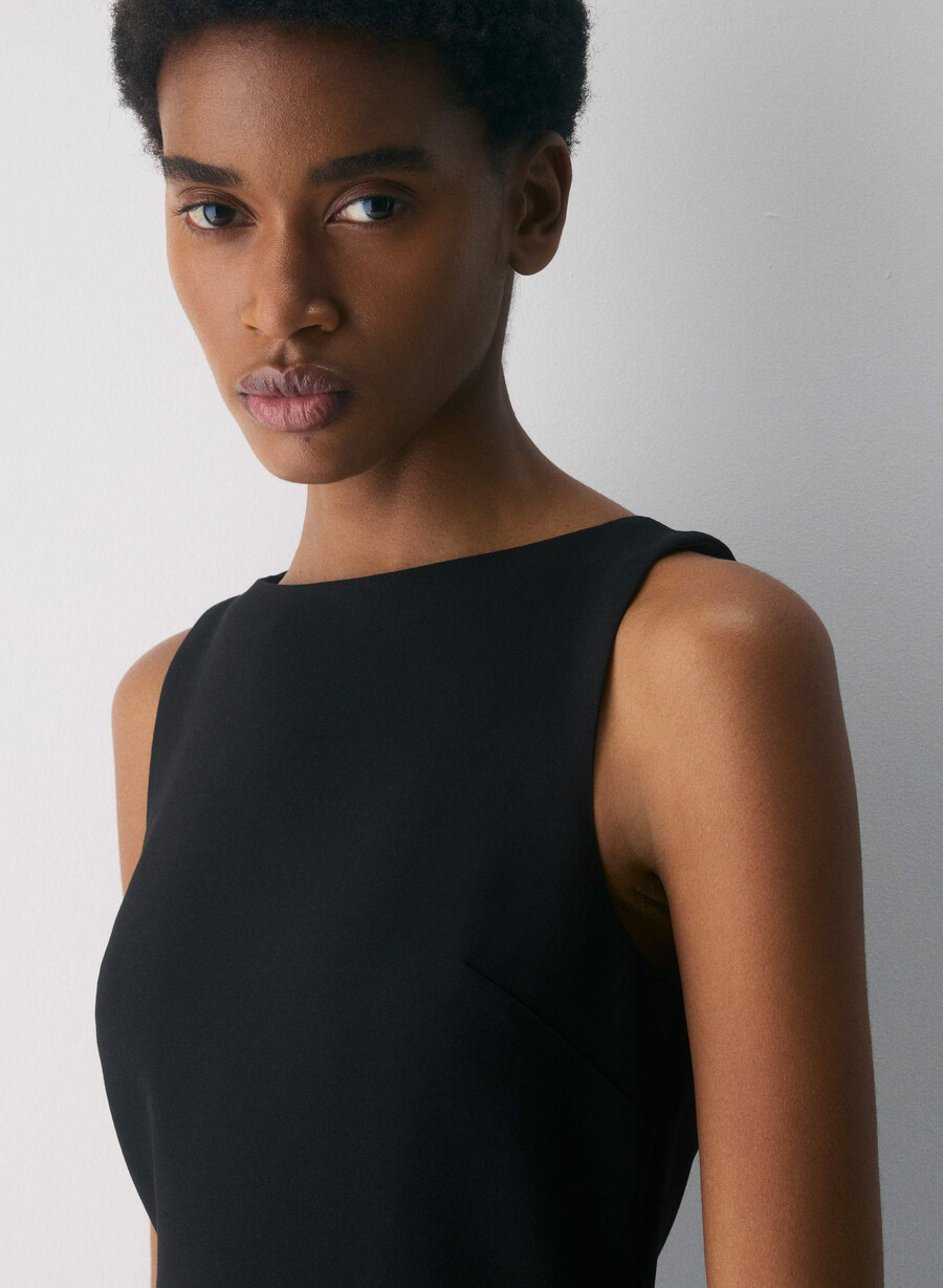 bond-kjole - reessential heather charcoal