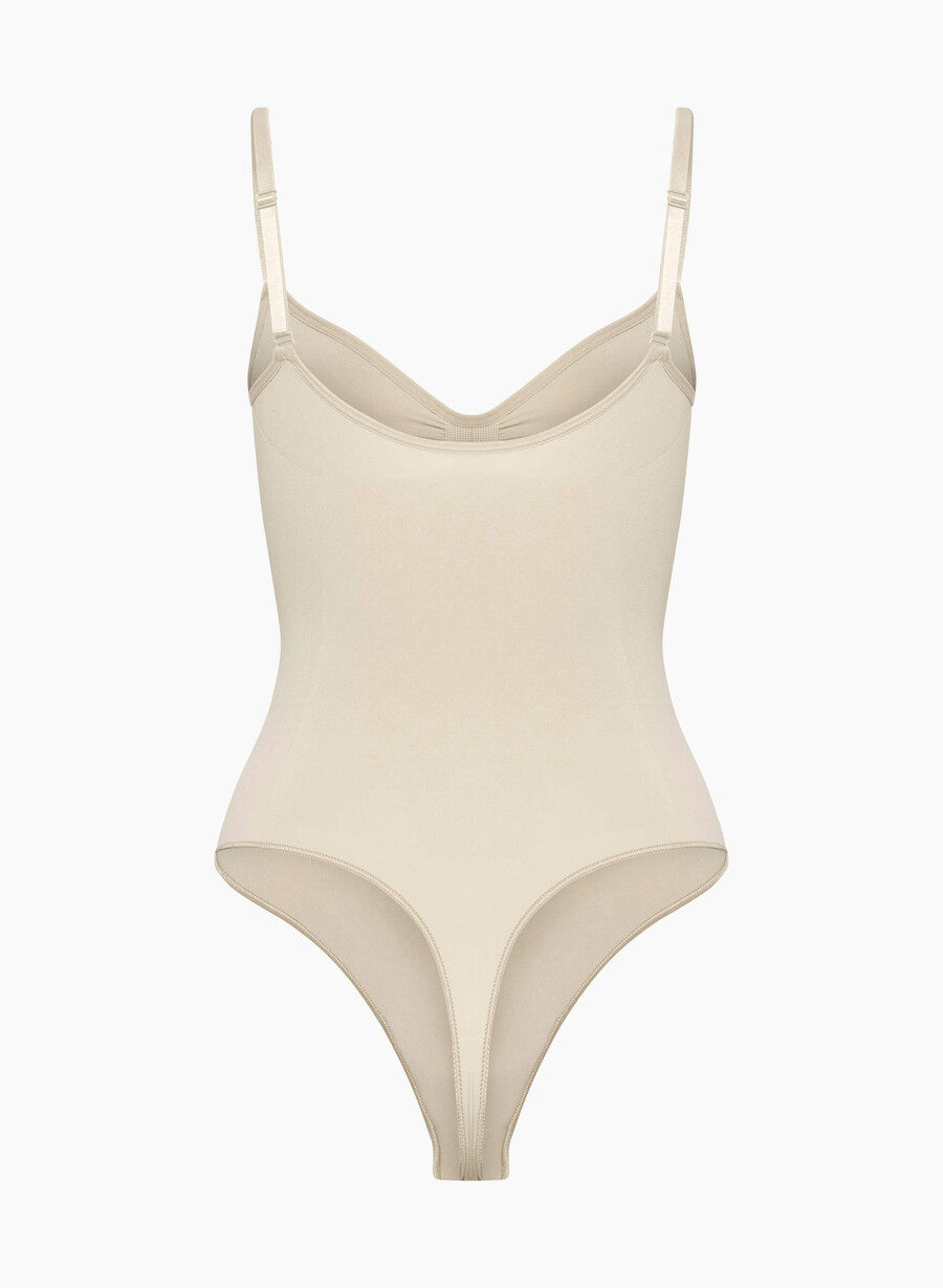 shapeenhance stringbody sand