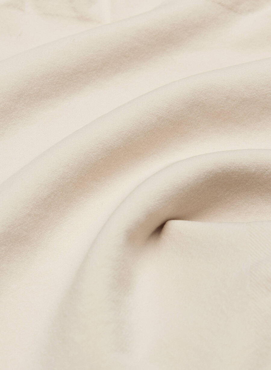 shapeenhance stringbody sand