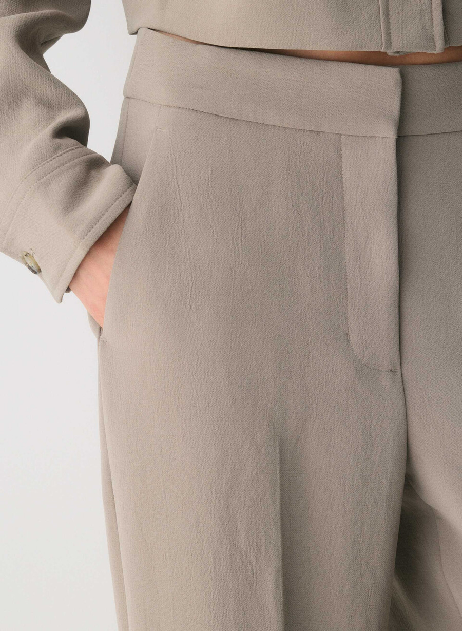 the limitless pant – crepette nomad taupe