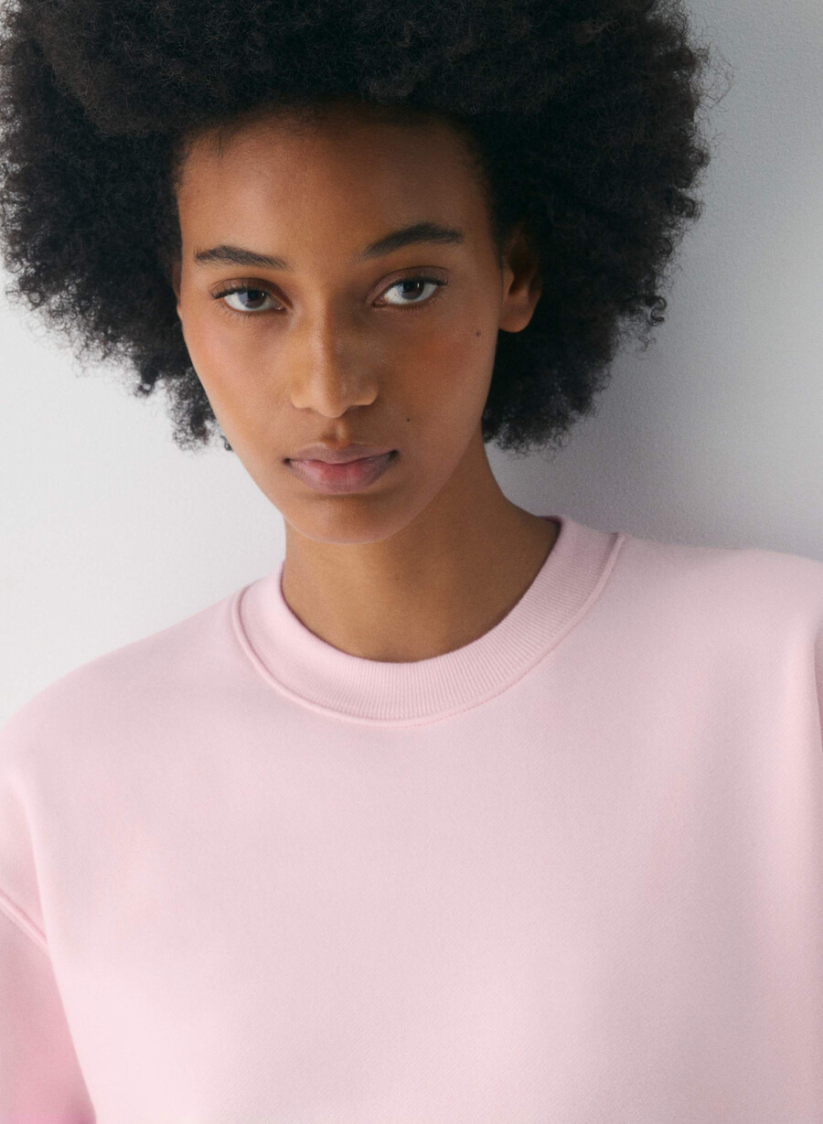 koselig fleece-genser med perfekt rund hals villa rosa