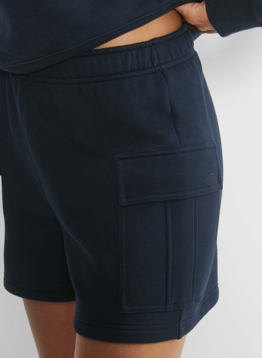 koselig svettefleece mega cargo midtlårsshorts admiral