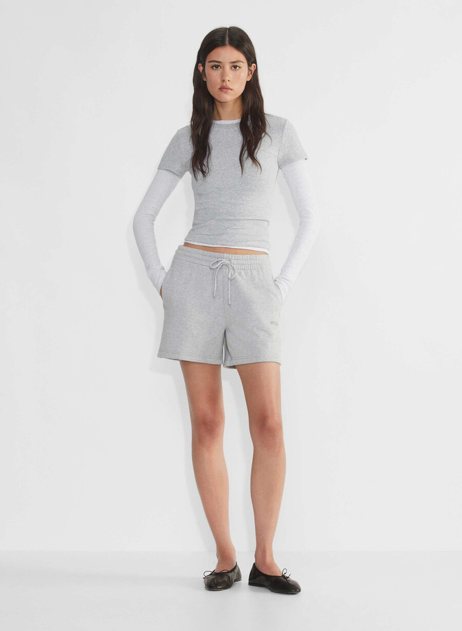 koselig sweatfleece boyfriend midtlårsshorts heather chrome