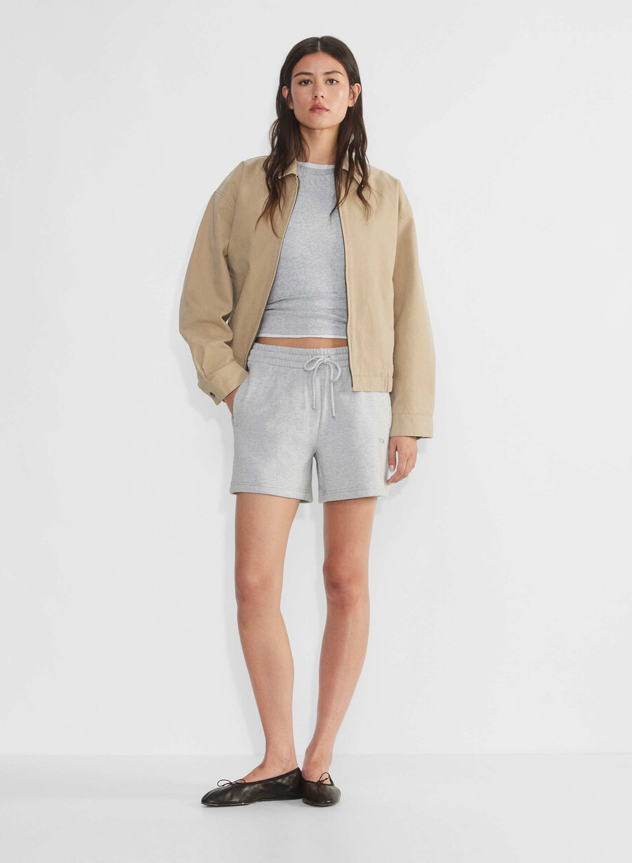 koselig sweatfleece boyfriend midtlårsshorts heather chrome