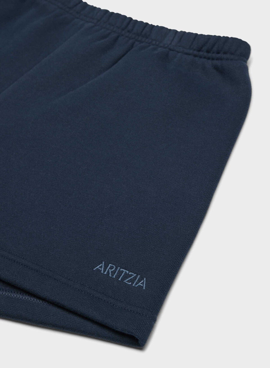 koselig svettefleece perfekt høyttaljet minishorts admiral