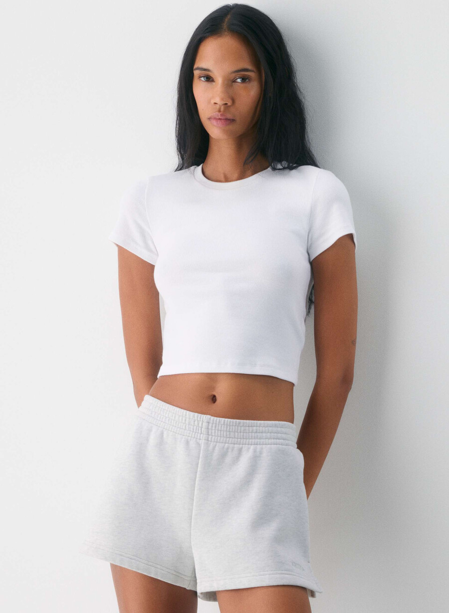 koselig svettefleece perfekt mikroshorts heather cloud white