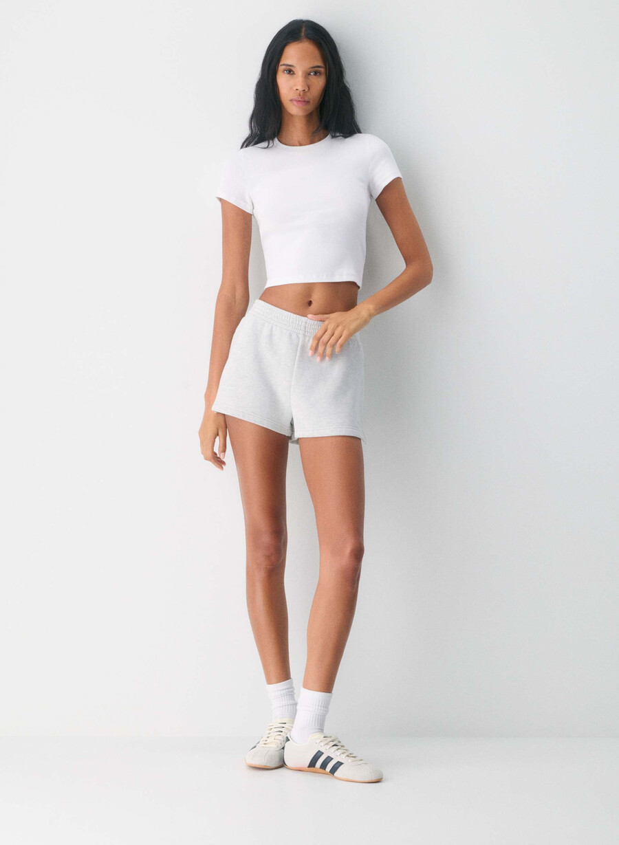 koselig svettefleece perfekt mikroshorts heather cloud white