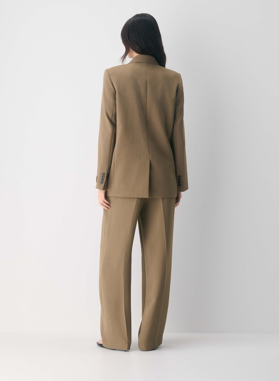 generasjonsblazer - crepette folio brun