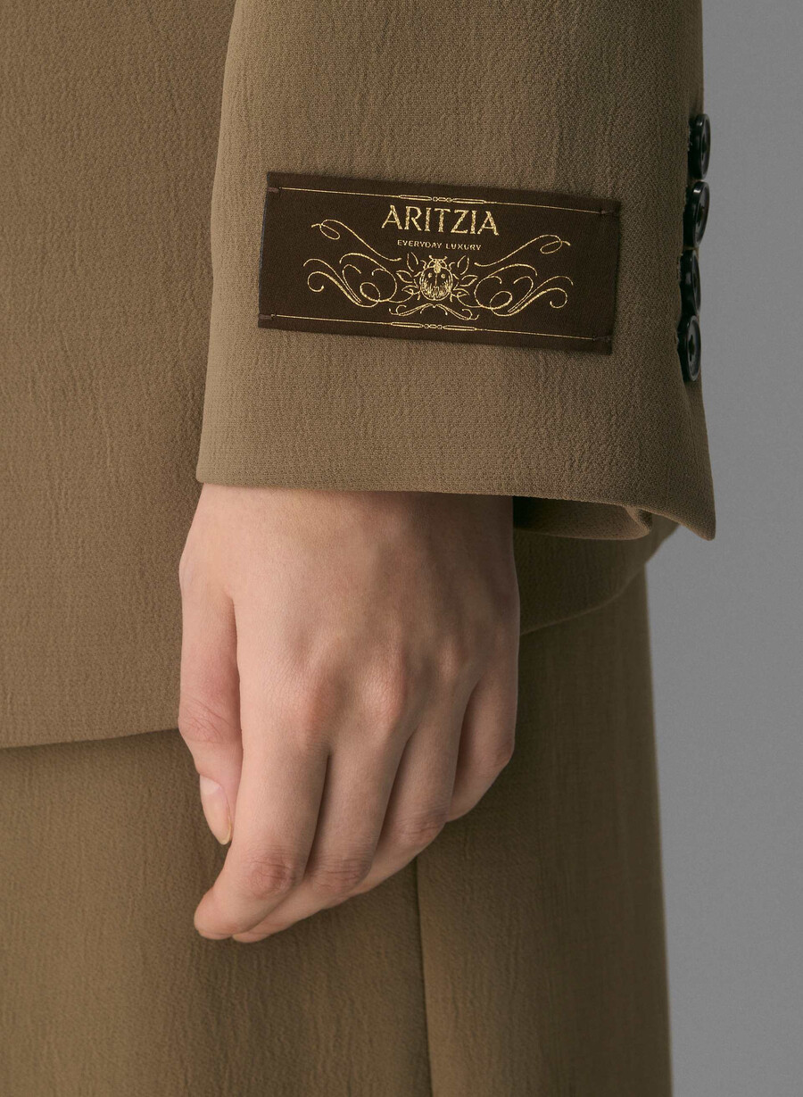 generasjonsblazer - crepette folio brun