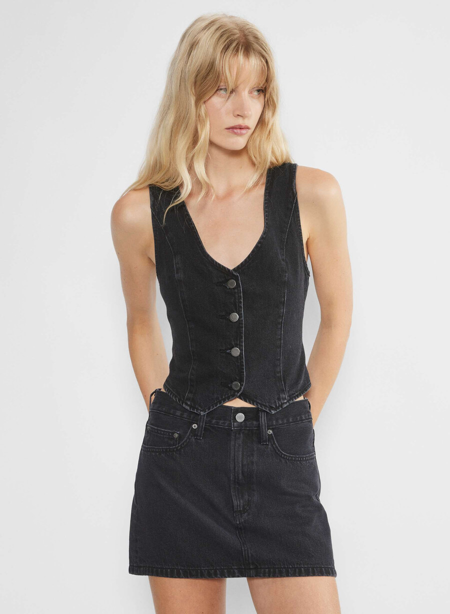 denim forum mia-denimvest fra 90-tallet svart eyeliner