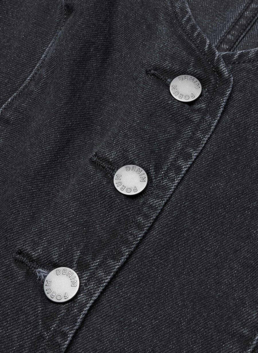 denim forum mia-denimvest fra 90-tallet svart eyeliner