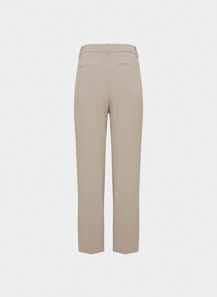the effortless pant curve-fit – crepette nomad taupe