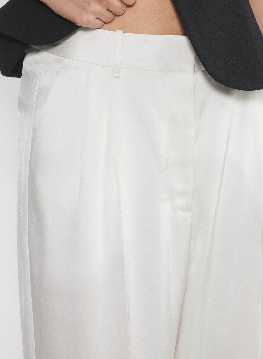 the effortless pant sateng lys bjørk