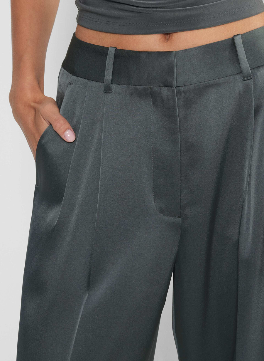 the effortless pant sateng kullgrått