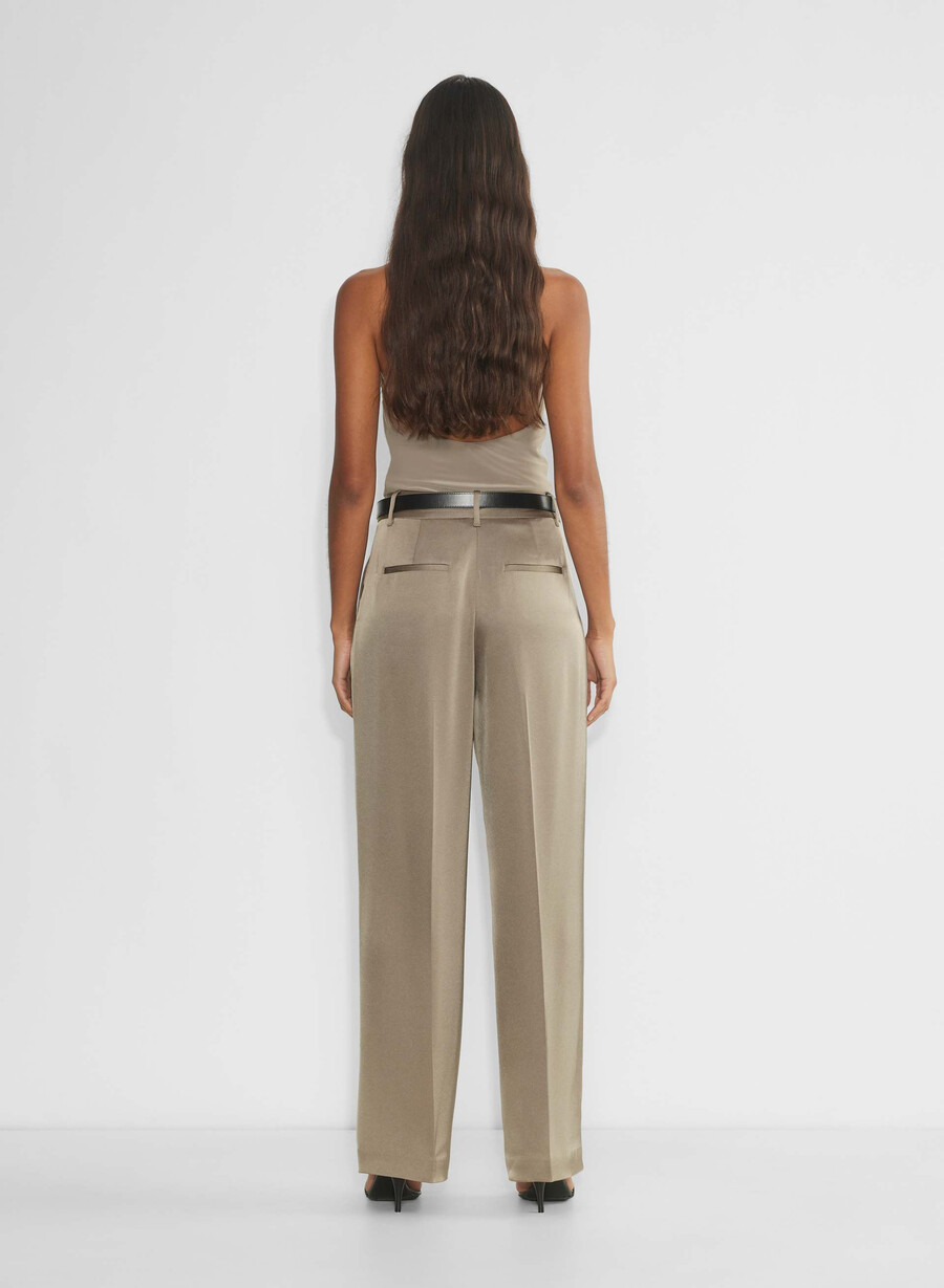 the effortless pant sateng nomad taupe