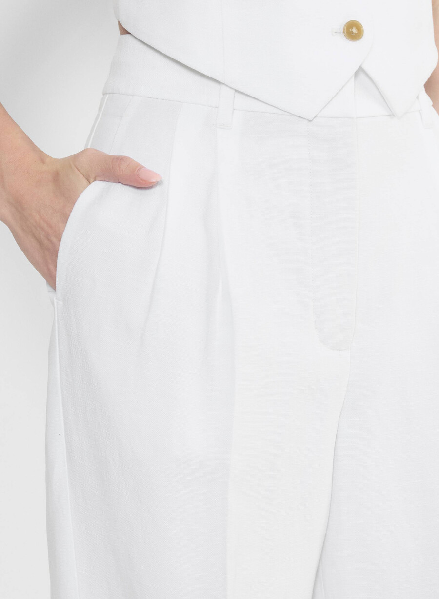 the effortless pant – cruiselinen hvit