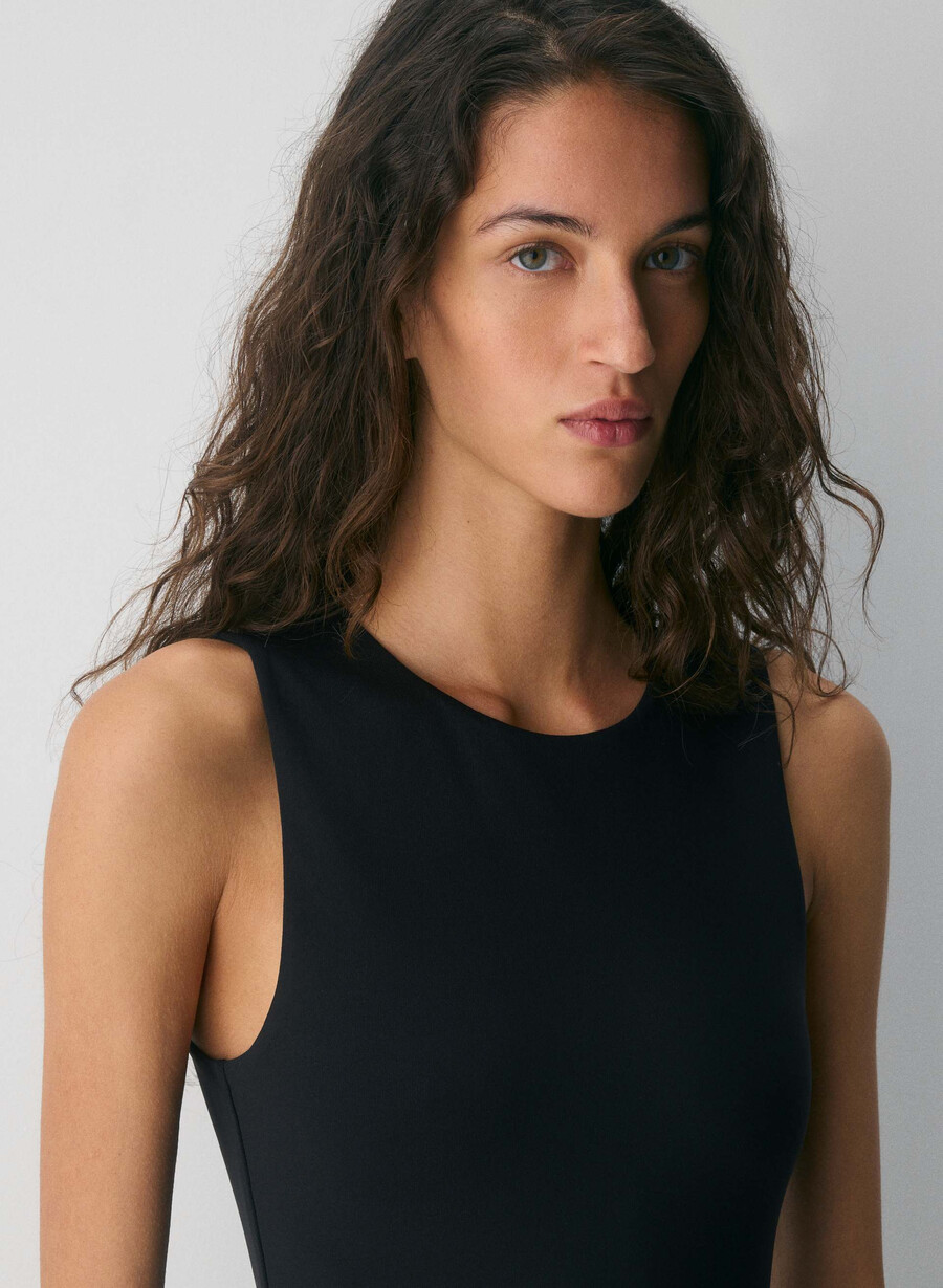 worldly poplin kjole svart