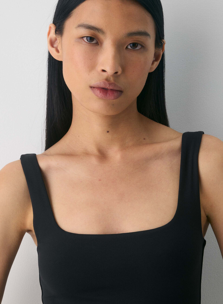 original contour pursue bodysuit svart