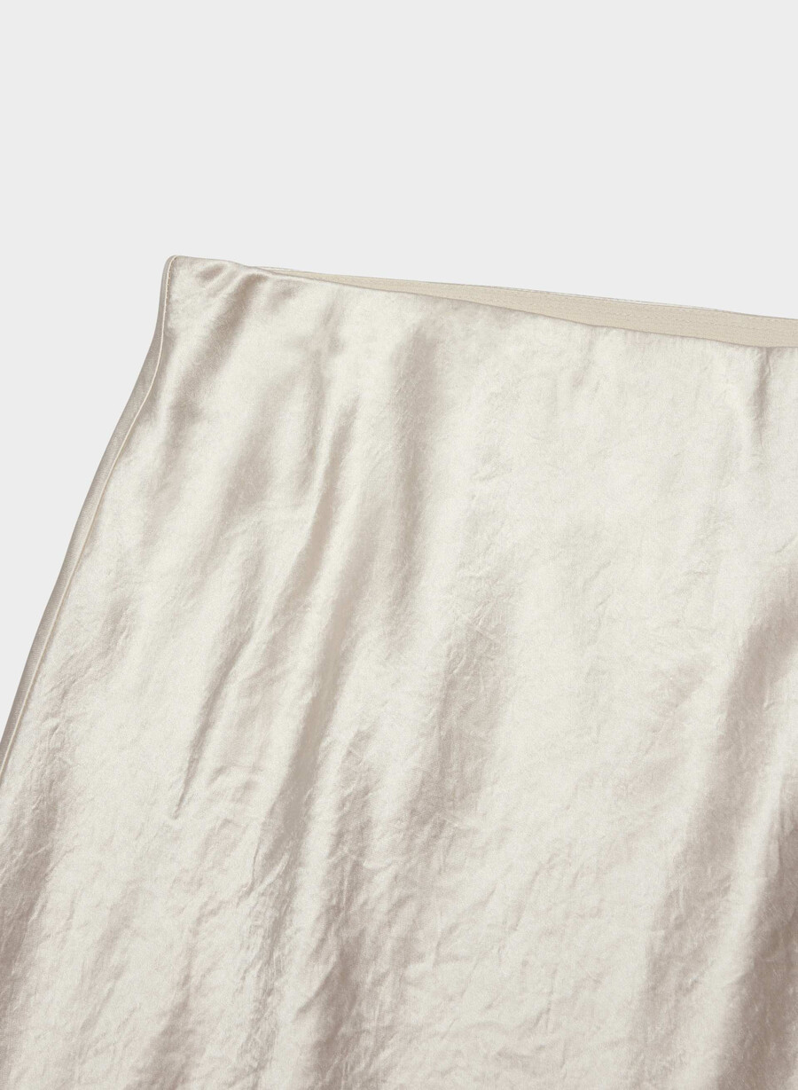 slip satin maxi skjørt matt perle