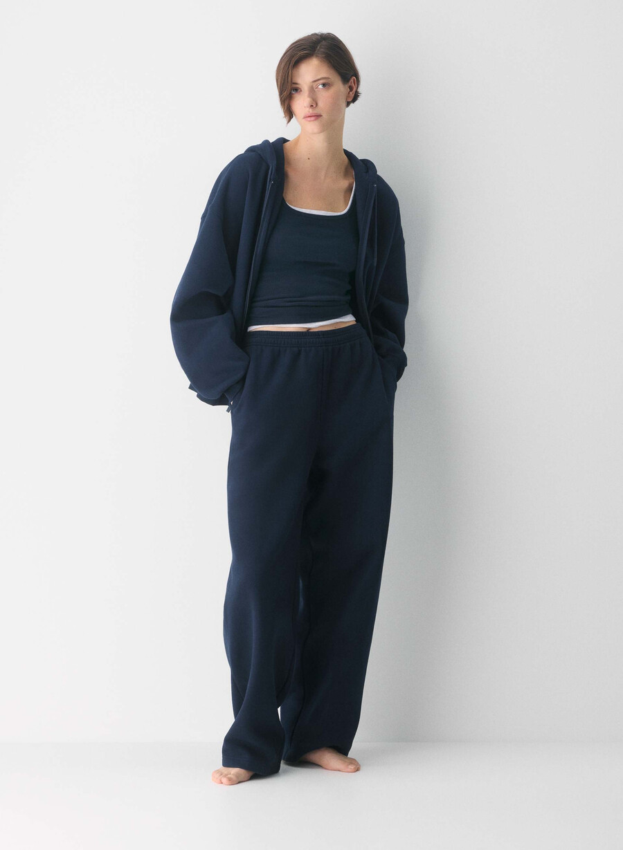 koselig fleece-sweatpant med kjærestemotiv admiral