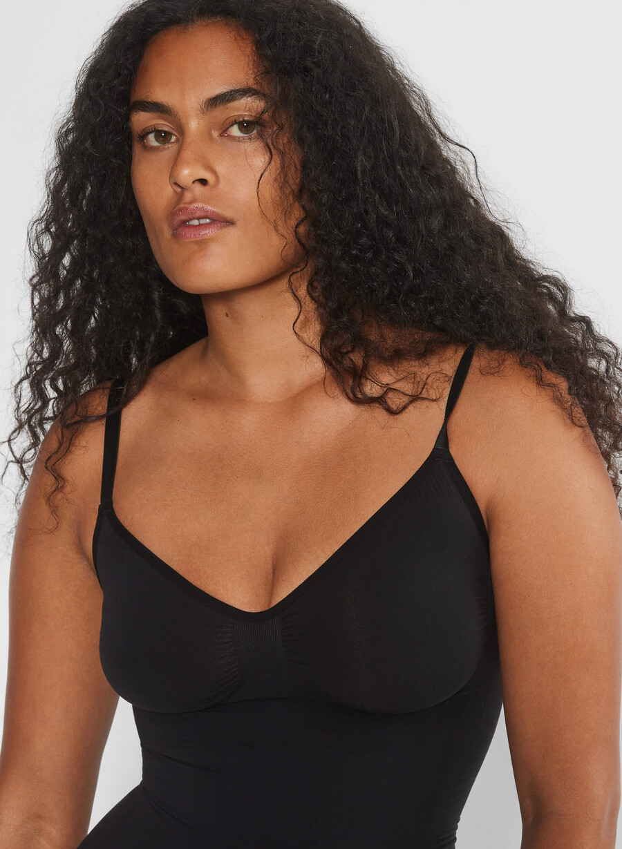 shapeenhance sømløs mid-thigh bodysuit svart