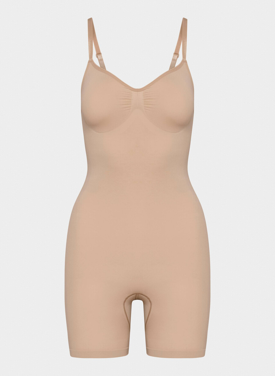 shapeenhance sømløs bodysuit til midt på låret toasty