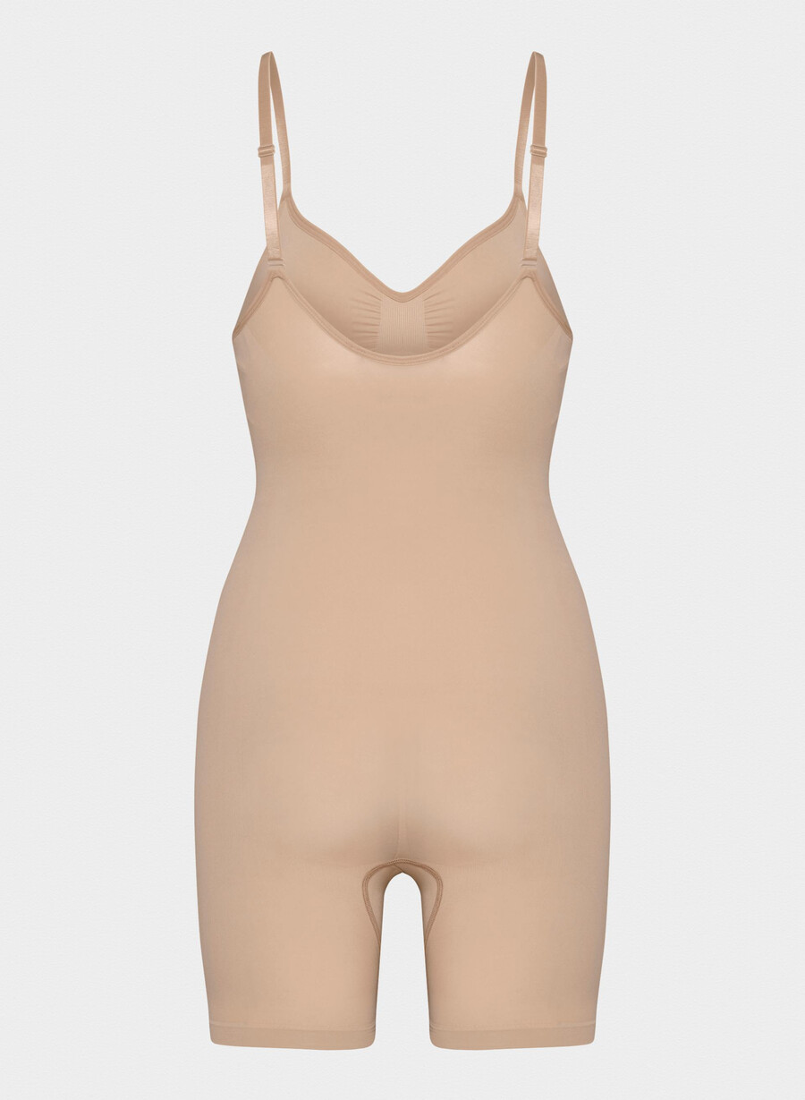 shapeenhance sømløs bodysuit til midt på låret toasty