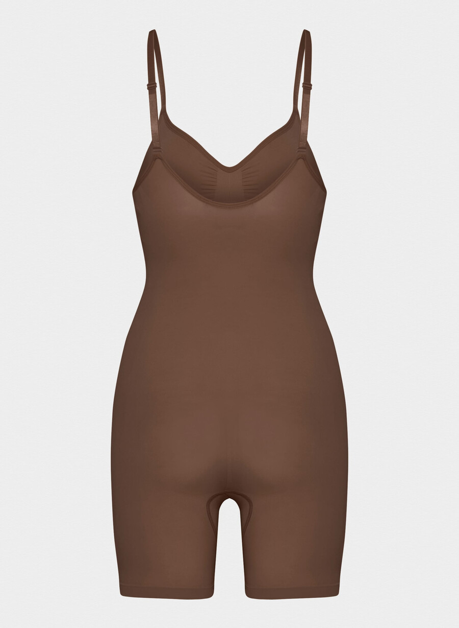 shapeenhance sømløs mid-thigh bodysuit cocoa bean