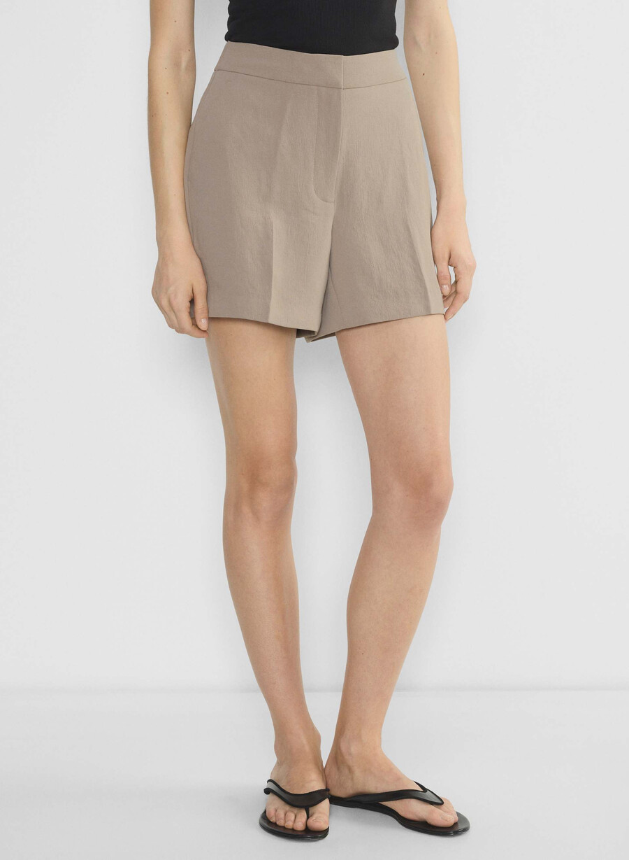 limitless short mid-thigh – crepette nomad taupe