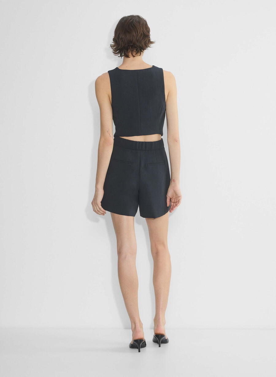 limitless short mid-thigh – crepette dark nat navy