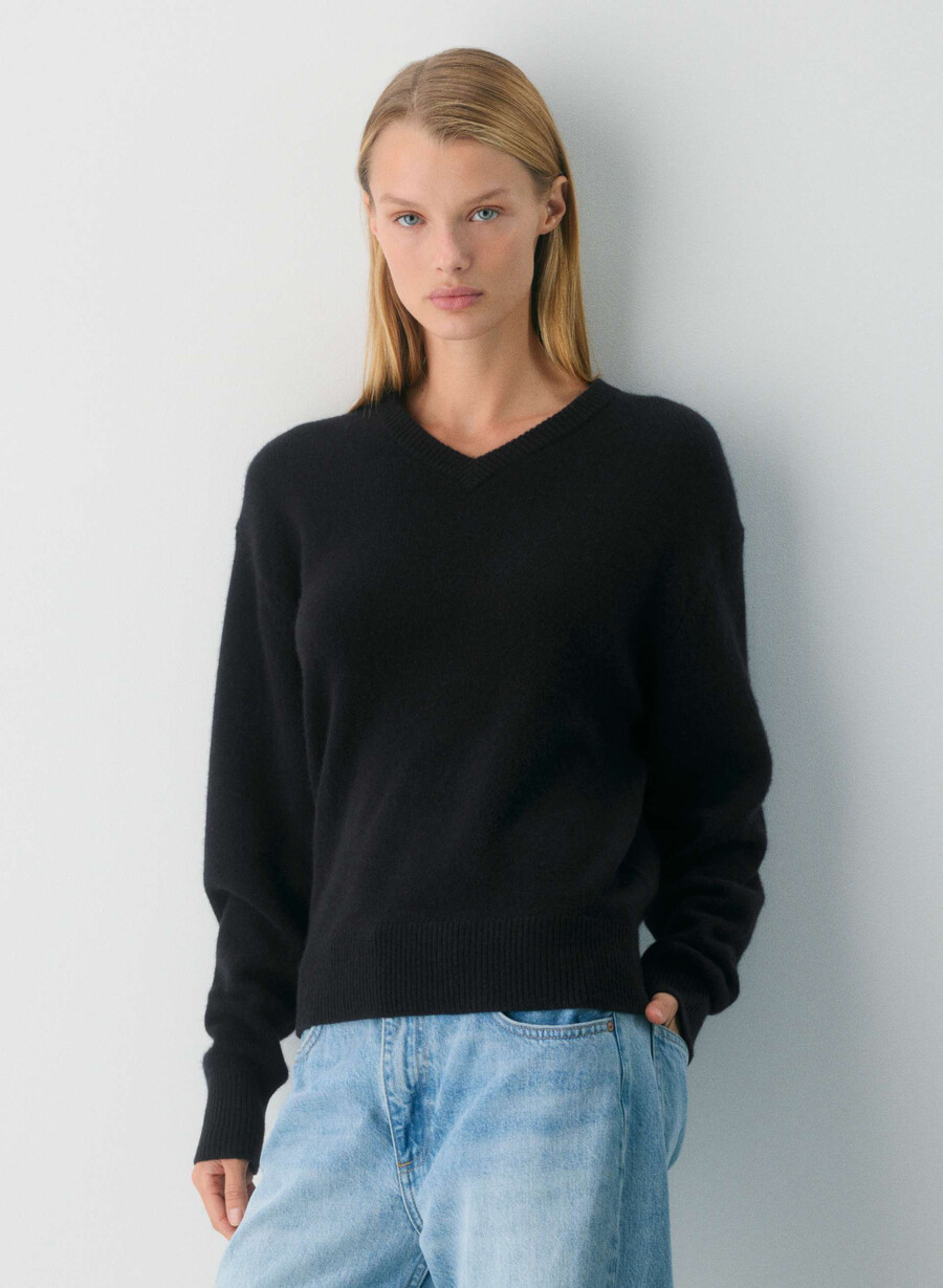 essential cashmere avslappet v-hals genser ufarget spck oat beige