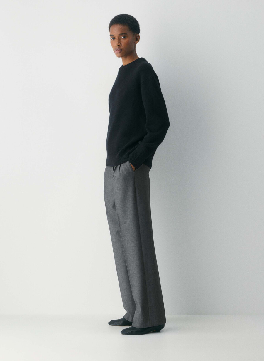 oversized genser i plysj kasjmir svart
