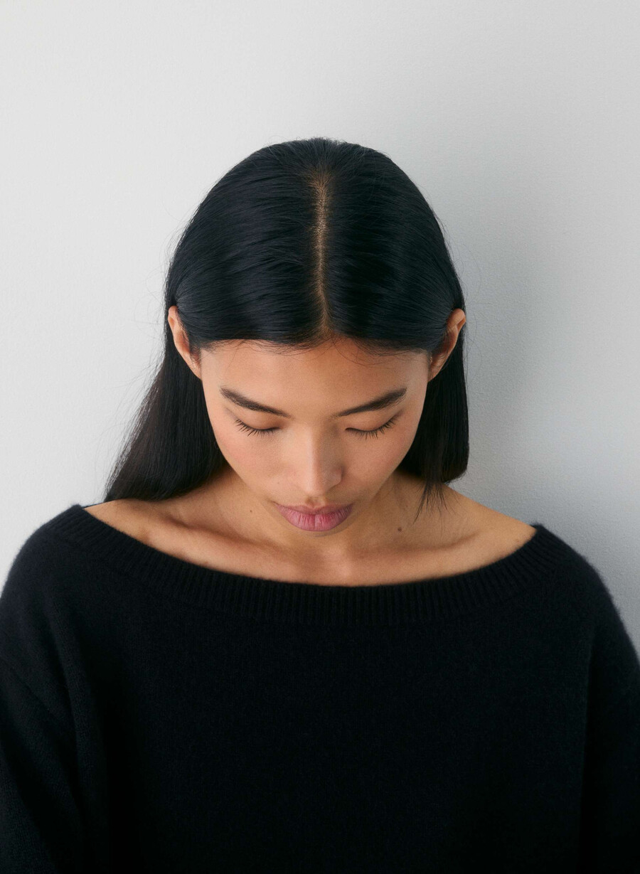 essential cashmere nuance genser svart