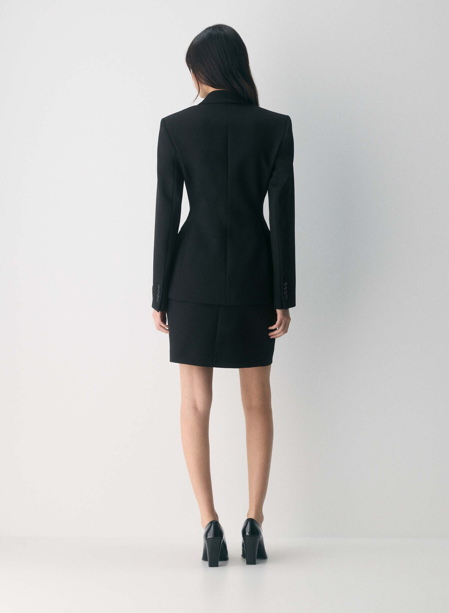 standout blazer - reessential svart
