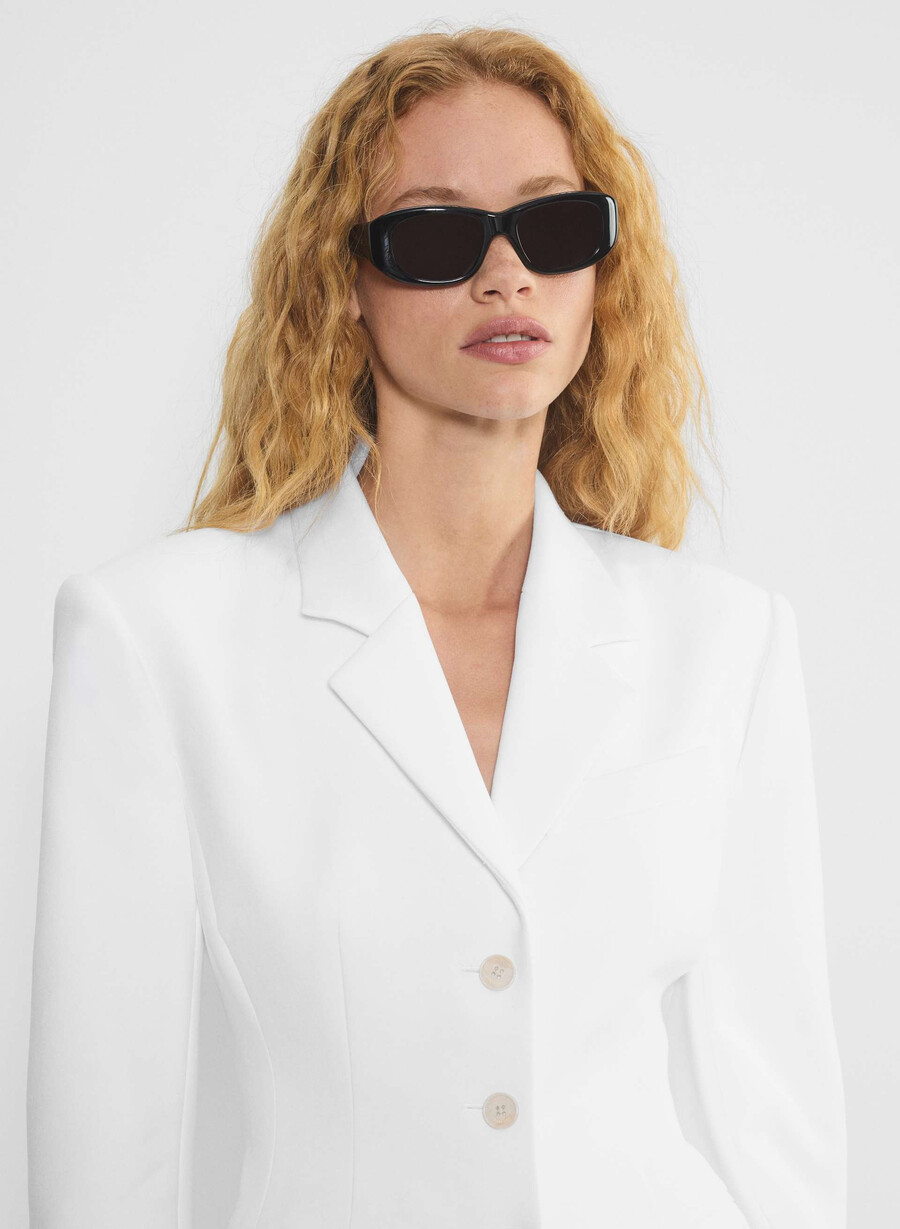 standout blazer - reessential hvit