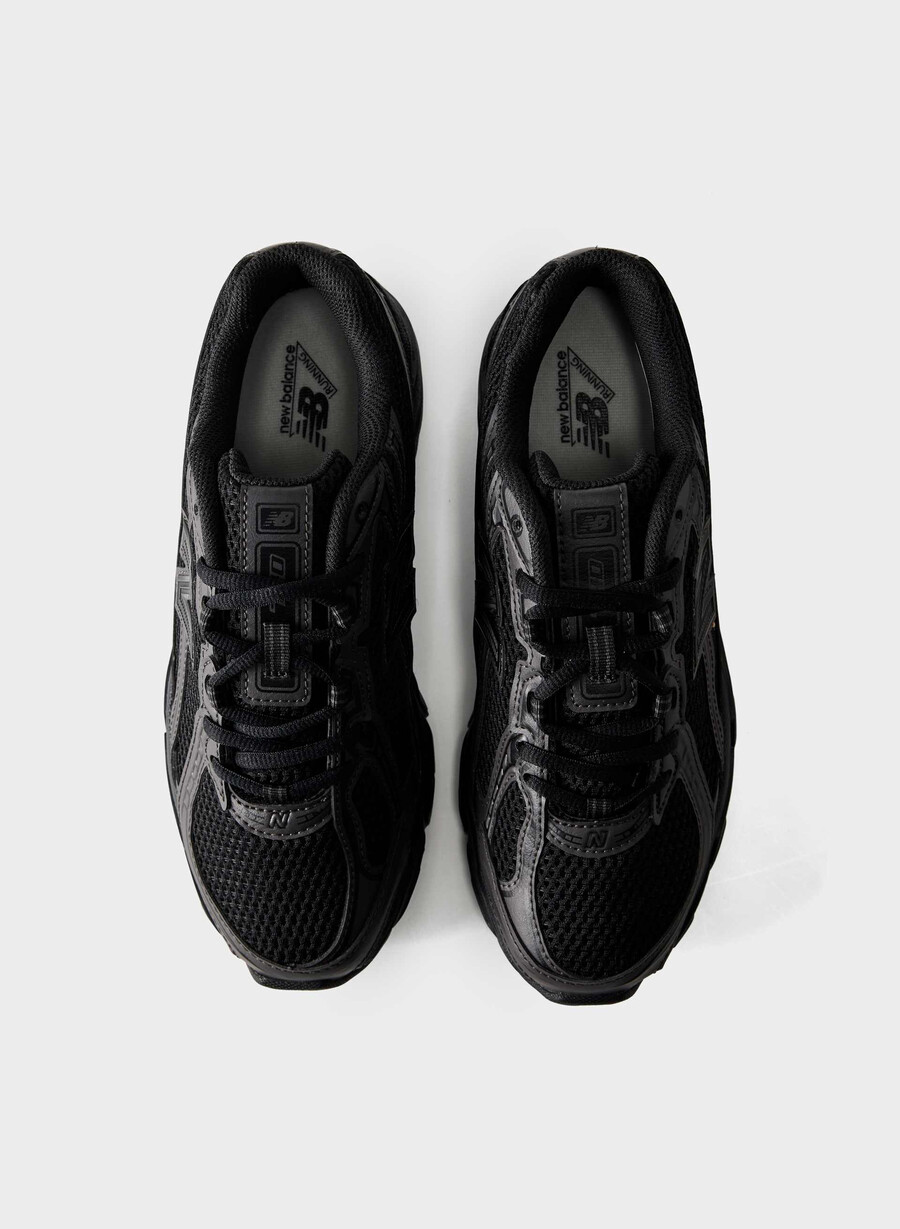 new balance 740 svartsvart