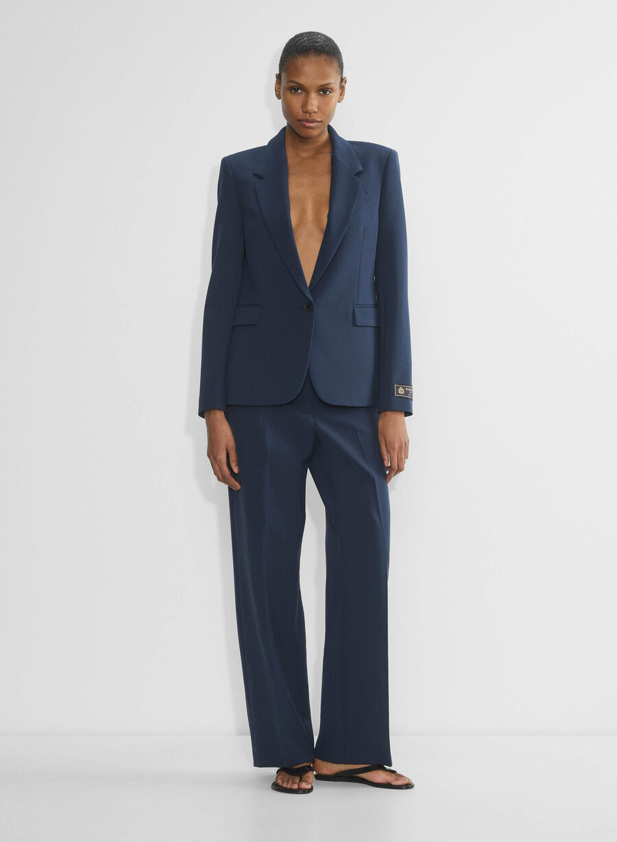 produsent blazer - reessential admiral