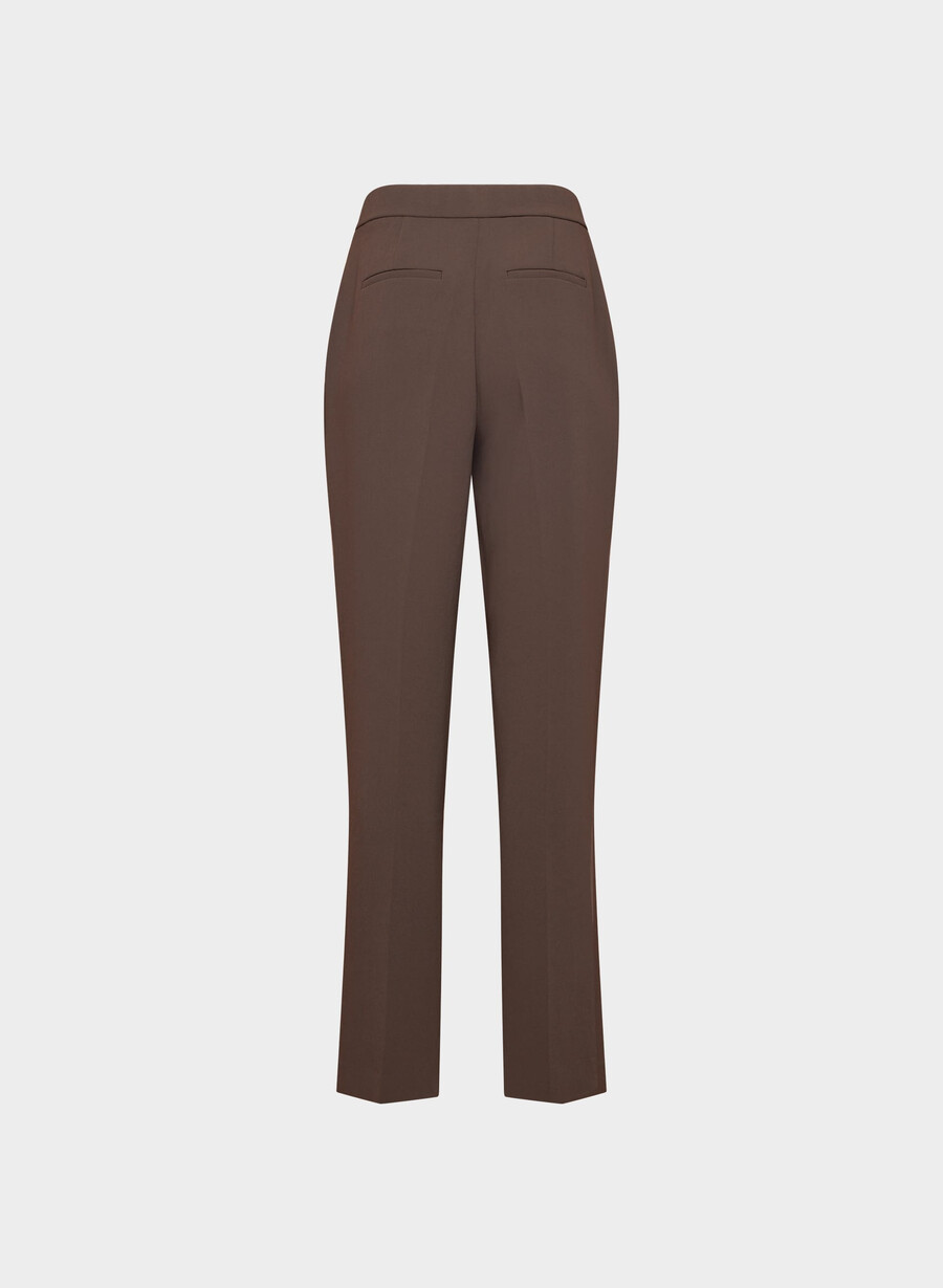 the limitless pant curve-fit - kreppette mokkabrun