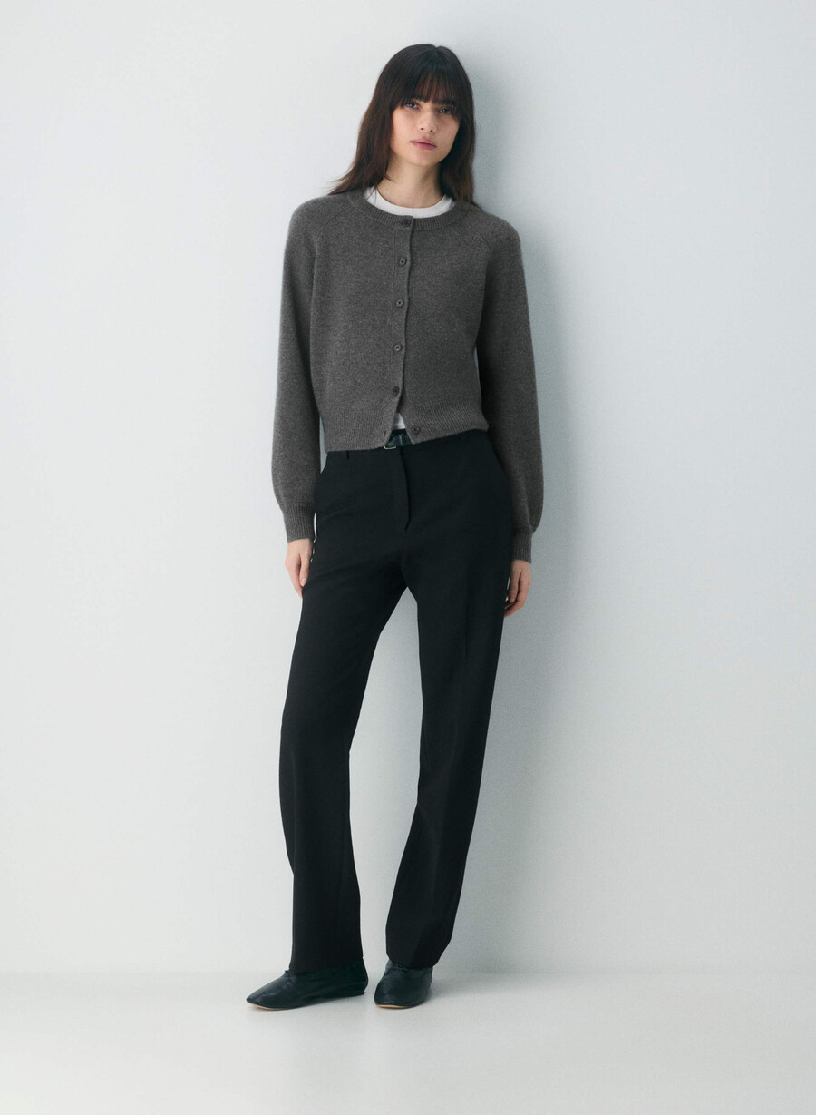 essential wool cashmere london cardigan i melange kullgrå