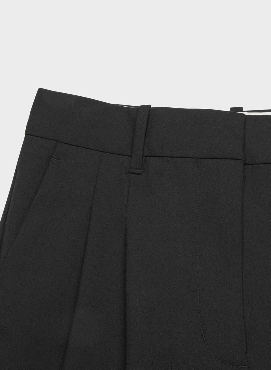 the effortless pant - reessential light svart