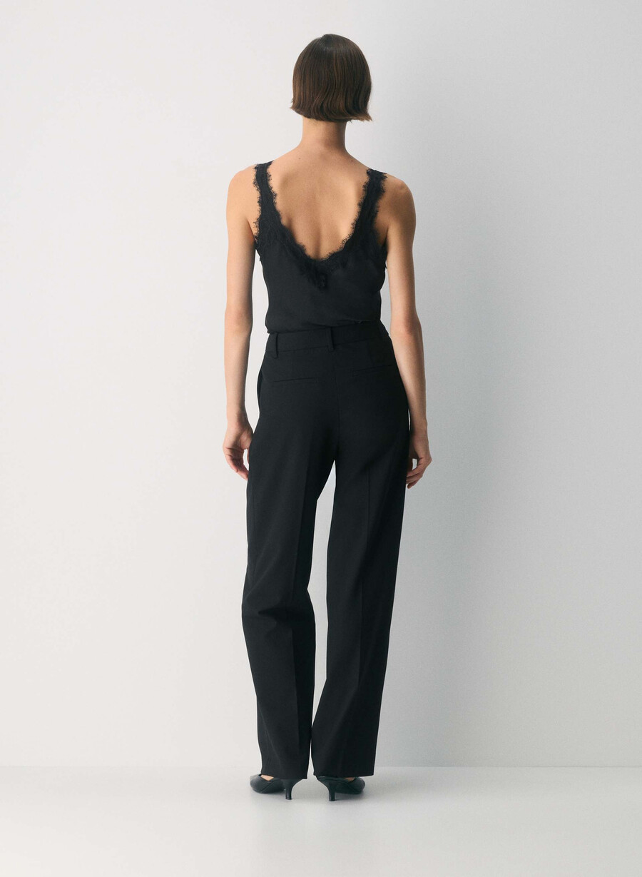 the effortless pant - reessential light svart