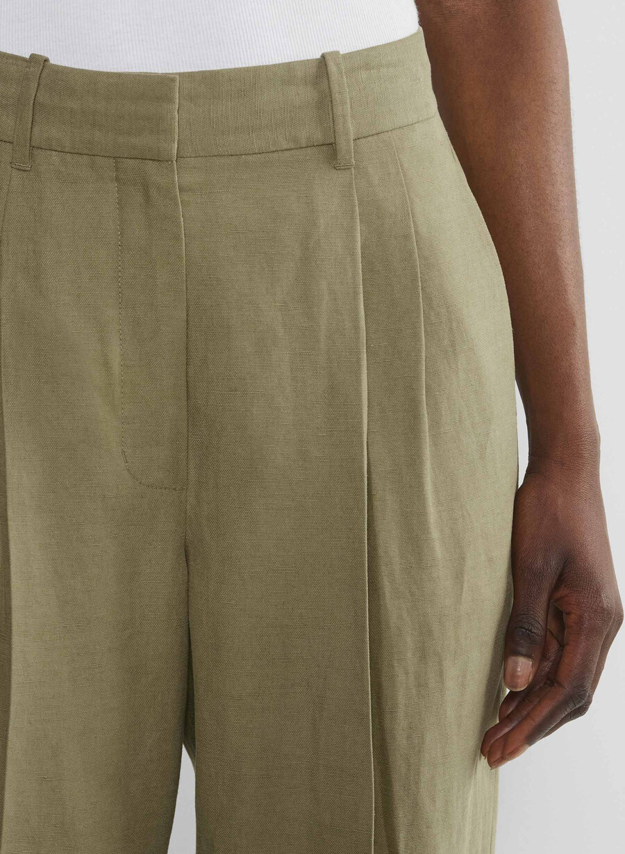 the effortless pant curve-fit – cruiselinen soltØrket oliven