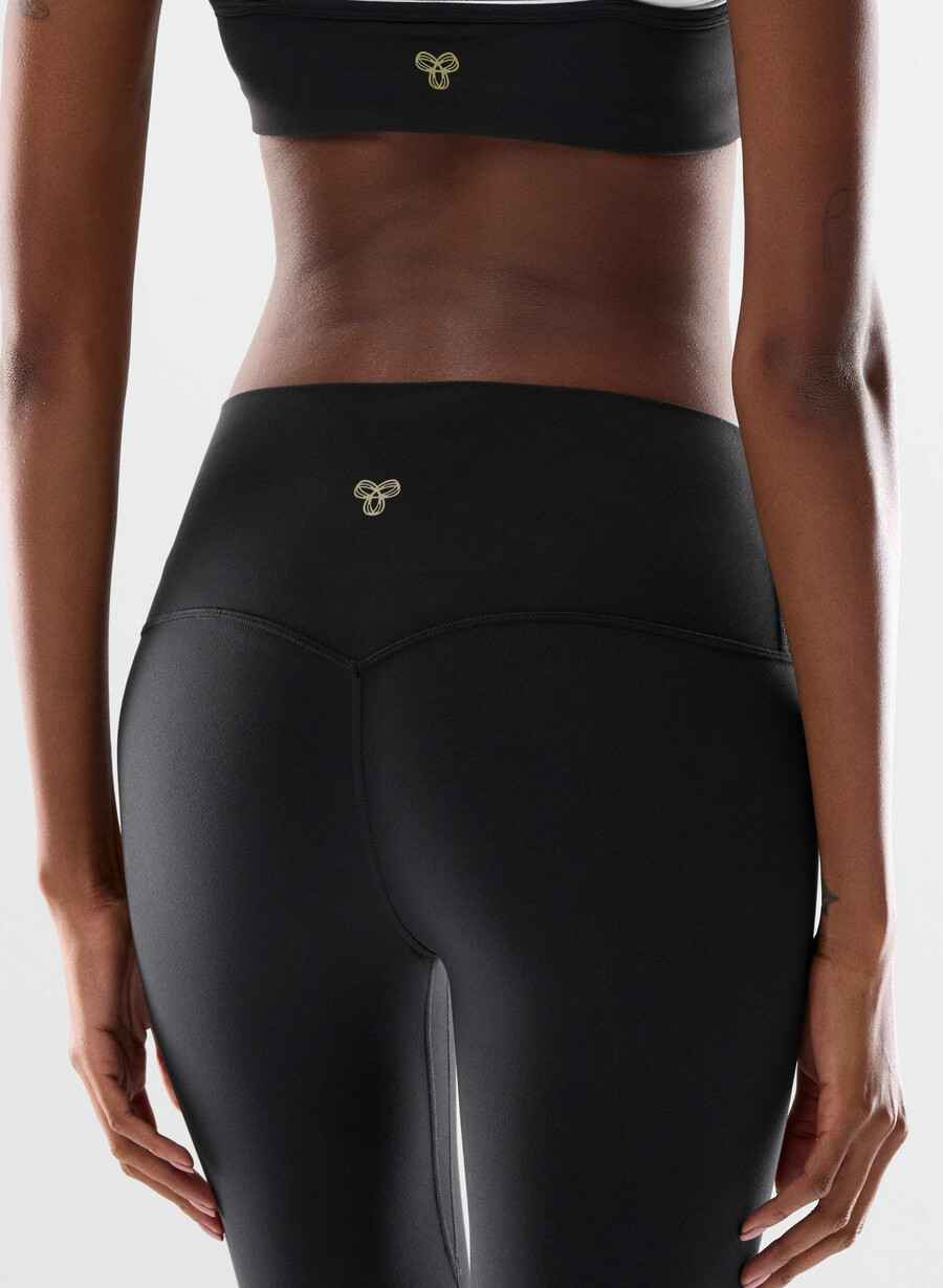 butter cheeky high-rise 60 cm leggings svart
