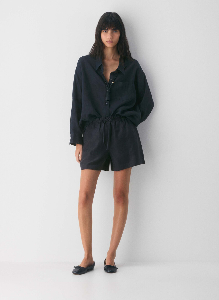 the lodge short mid-thigh – cruiselinen dark nat navy