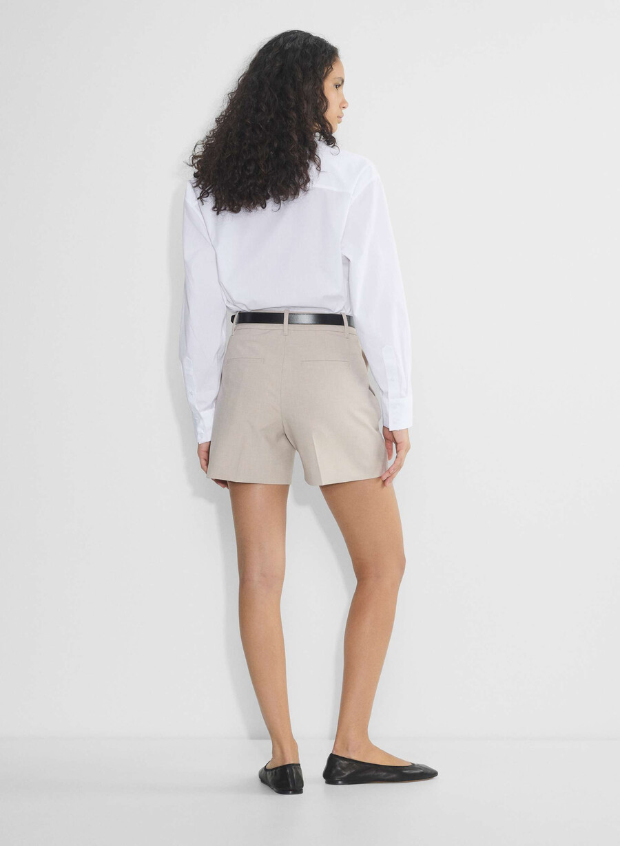 the effortless short mid-thigh - reessential light heather matte pearl