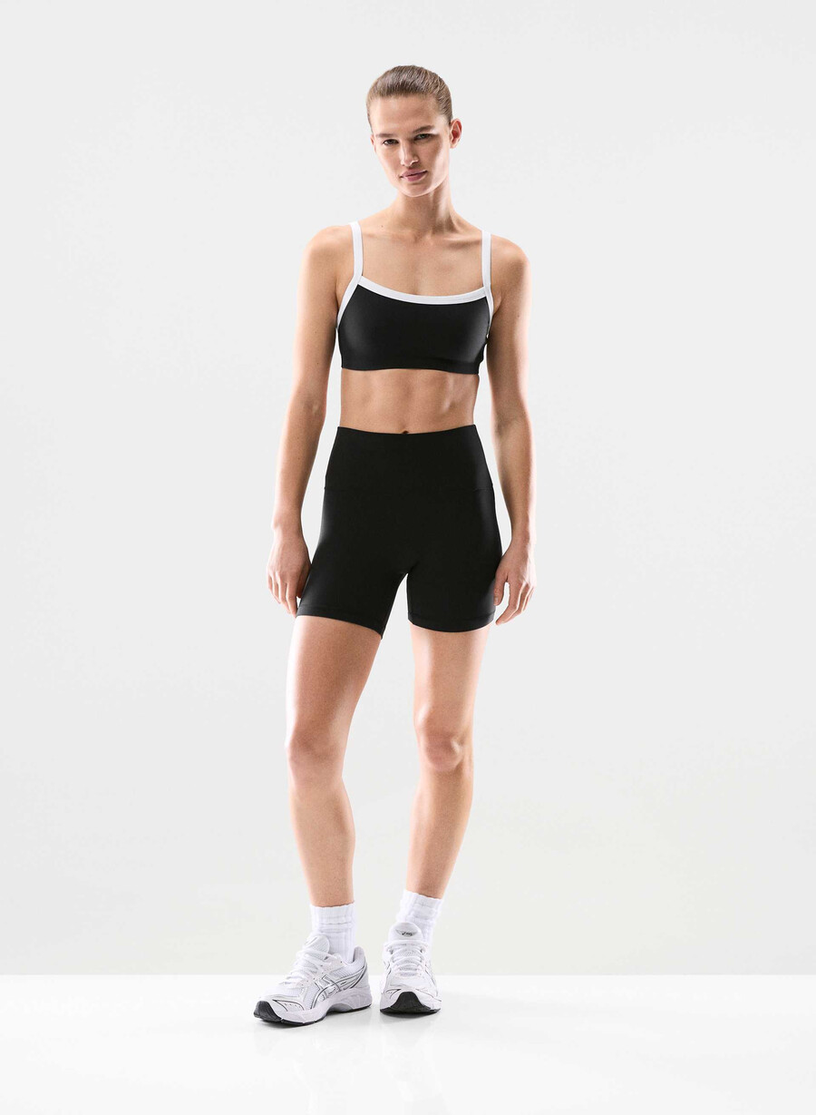 butter cheeky infinite høy rise 5 short svart