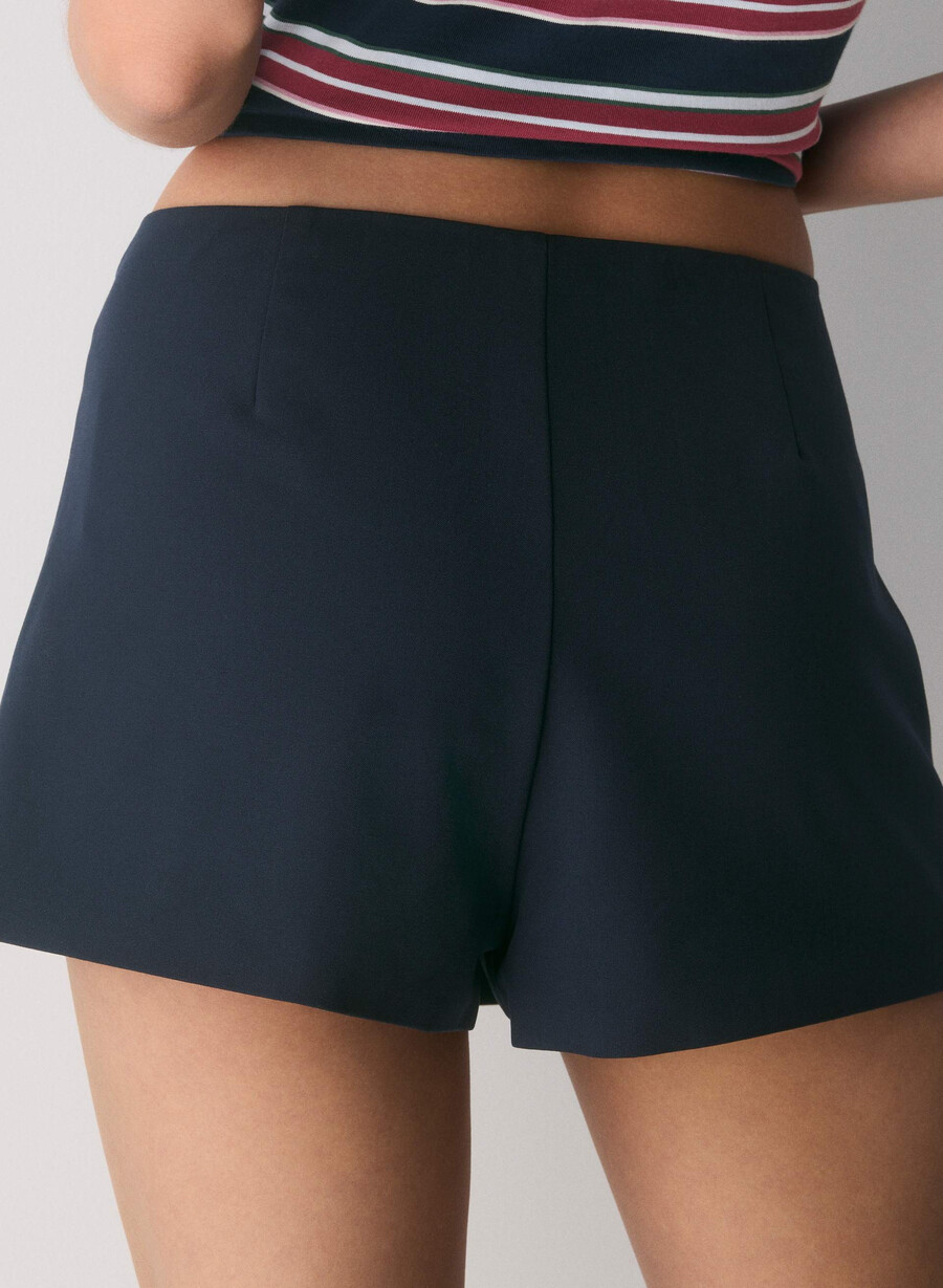 flame skort admiral