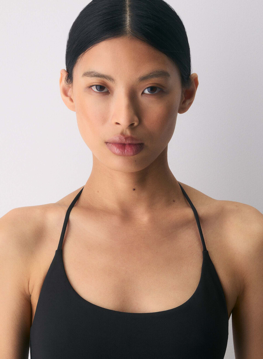 original contour grace halter topp svart