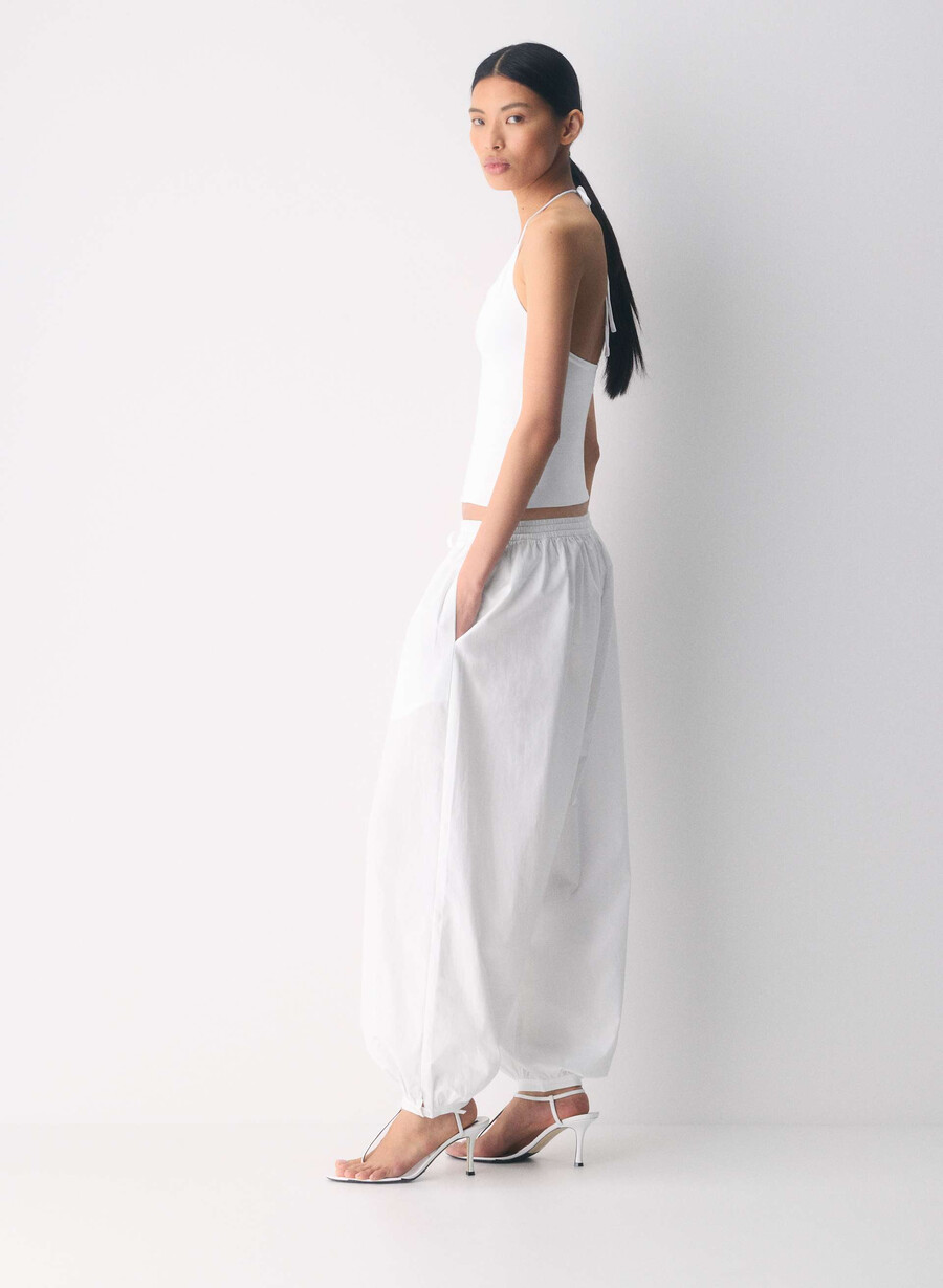 original contour grace halter topp lyshvit